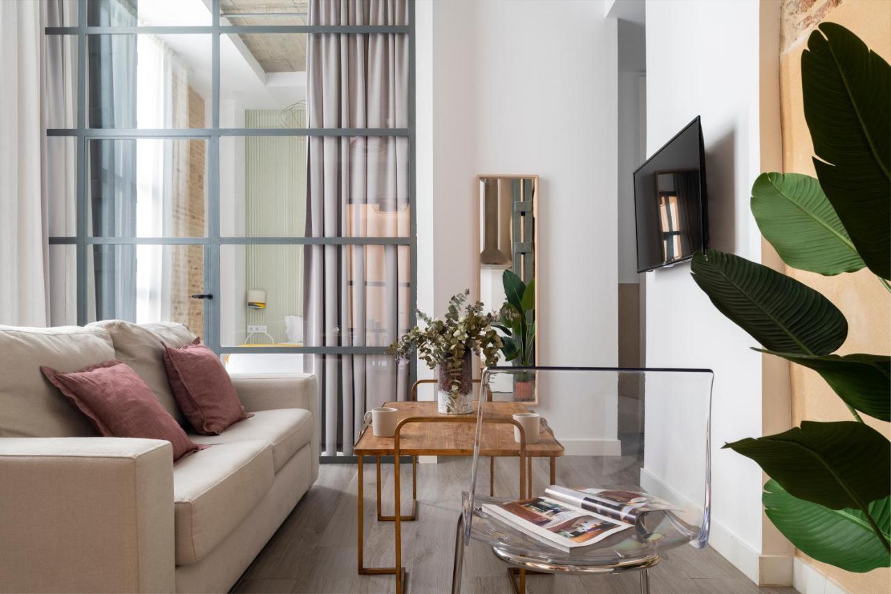 Suites Maestranza - Herreria By Magno Apartments Σεβίλλη Εξωτερικό φωτογραφία