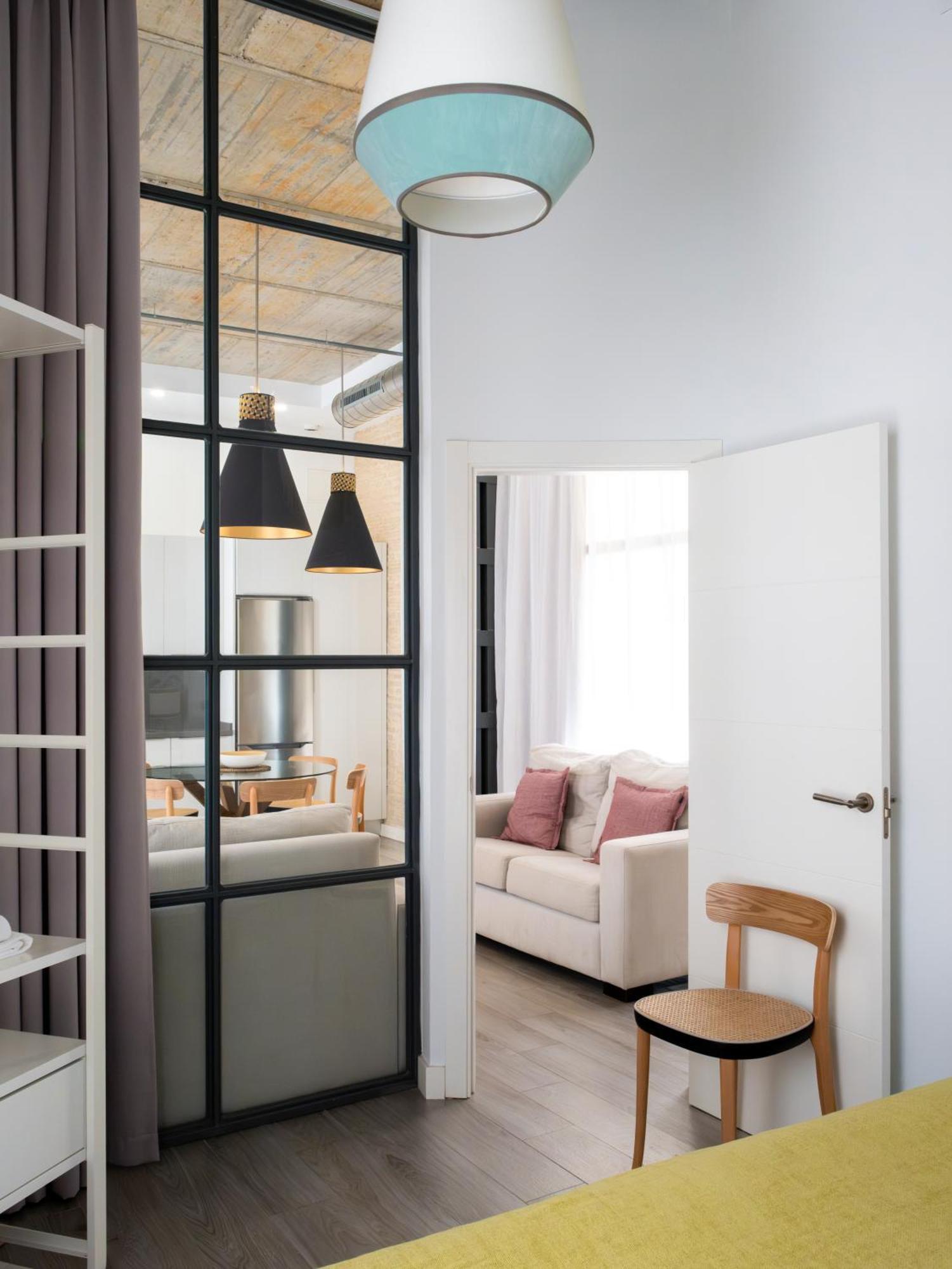 Suites Maestranza - Herreria By Magno Apartments Σεβίλλη Εξωτερικό φωτογραφία